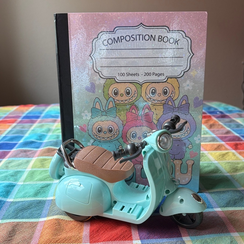 🛵👹🛵  LABUBU NOTEBOOK & SCOOTER 🛵 - Picture 8 of 16
